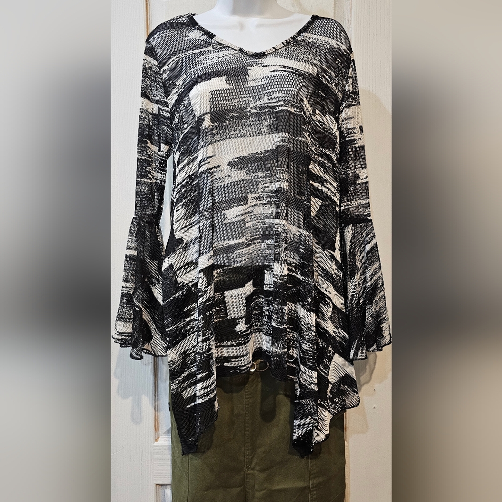 NWT DOR DOR COUTURE SEE-THRU TUNIC